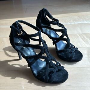 MICHAEL Michael Kors Sandra Platform size 8